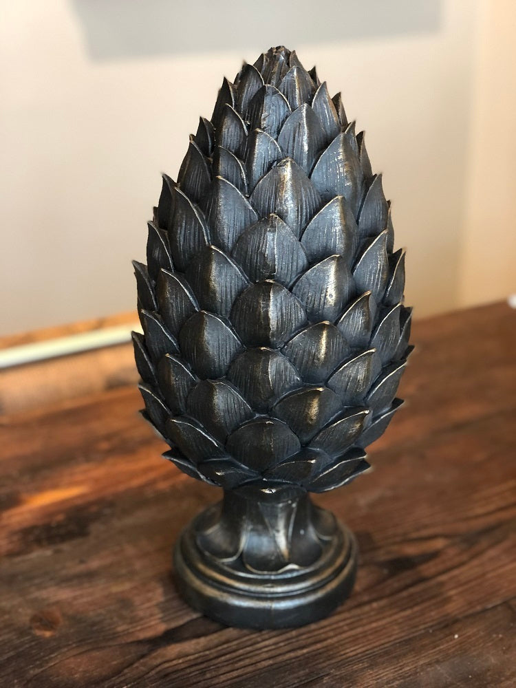 Kotte stående på fot